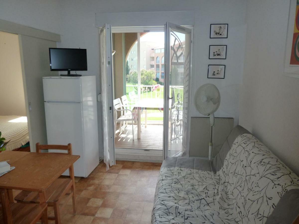 La Londe Les Maures Apartamento Exterior foto